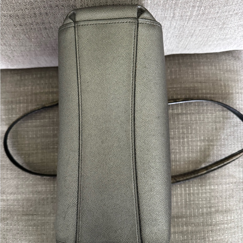 Coach Metallic Silver Shoulder Bag - Picture 5 of 6